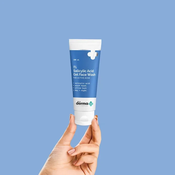 The Derma Co Acne Control Face Wash with 1% Salicylic Acid & Witch Hazel – 100ml